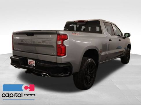 Used 2026 Chevrolet Silverado 1500 LT Trail Boss w/ LT Trail Boss Premium Package AWD/4WD image 2