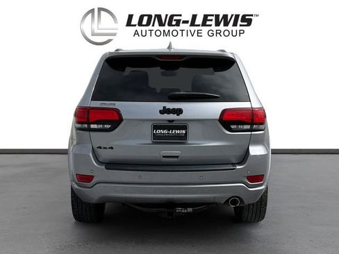Used 2020 Jeep Grand Cherokee Altitude image 4