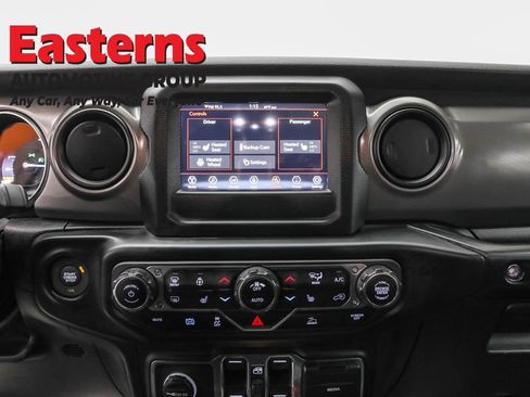 Used 2023 Jeep Wrangler Unlimited w/ Cold Weather Group AWD/4WD image 12