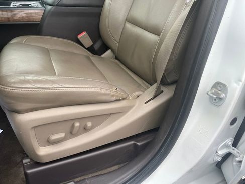 Used 2015 GMC Sierra 2500 SLT w/ Duramax Plus Package image 21