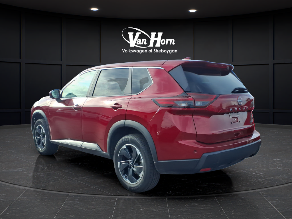 Used 2025 Nissan Rogue SV AWD/4WD image 5