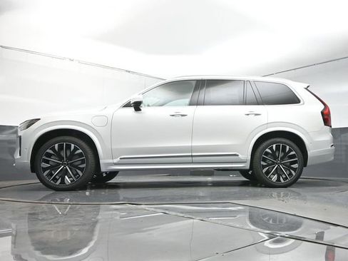 Used 2026 Volvo XC90 T8 Ultra w/ Protection Package Premier image 37