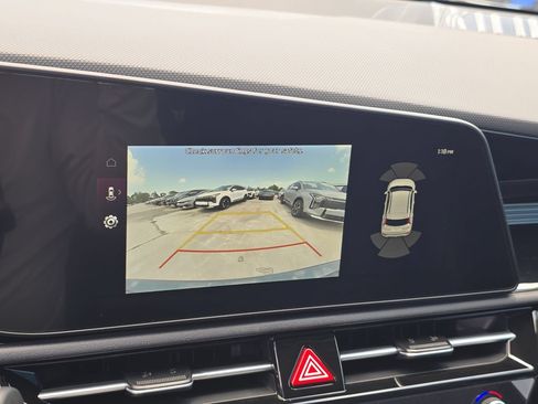 New 2026 Kia Niro FWD image 26