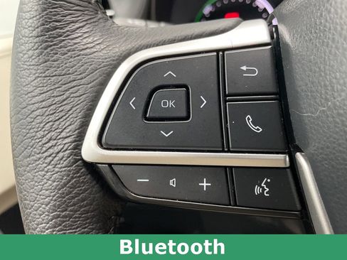 Used 2023 Toyota Sienna XLE image 24