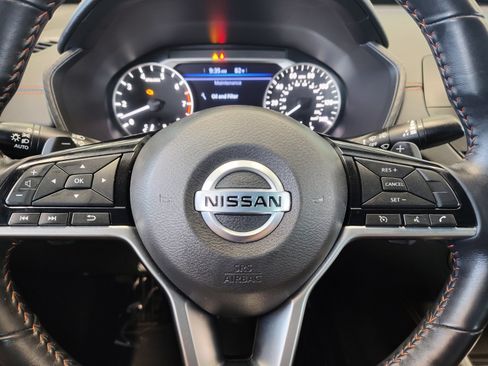 Used 2019 Nissan Altima 2.5 SR w/ SR Premium Package FWD image 17