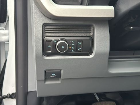 New 2026 Ford F450 XL w/ 360-Degree Camera Package image 24