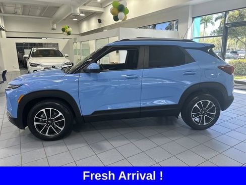 Used 2024 Chevrolet TrailBlazer LT w/ LT Cold Weather Package image 40