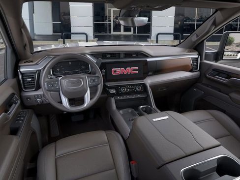 New 2026 GMC Sierra 2500 Denali w/ Denali Reserve Package image 15