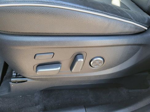 Used 2023 Hyundai Palisade Limited w/ Cargo Package image 22