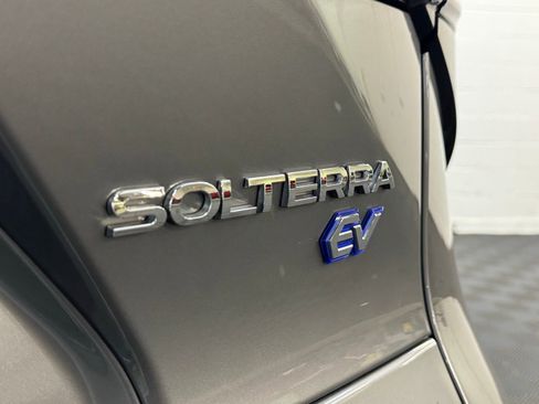 Used 2023 Subaru Solterra AWD image 8