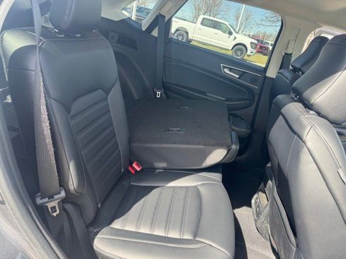 Used 2024 Ford Edge SEL w/ Convenience Package image 31