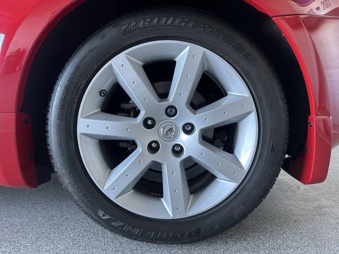 Used 2005 Nissan 350Z Touring image 32