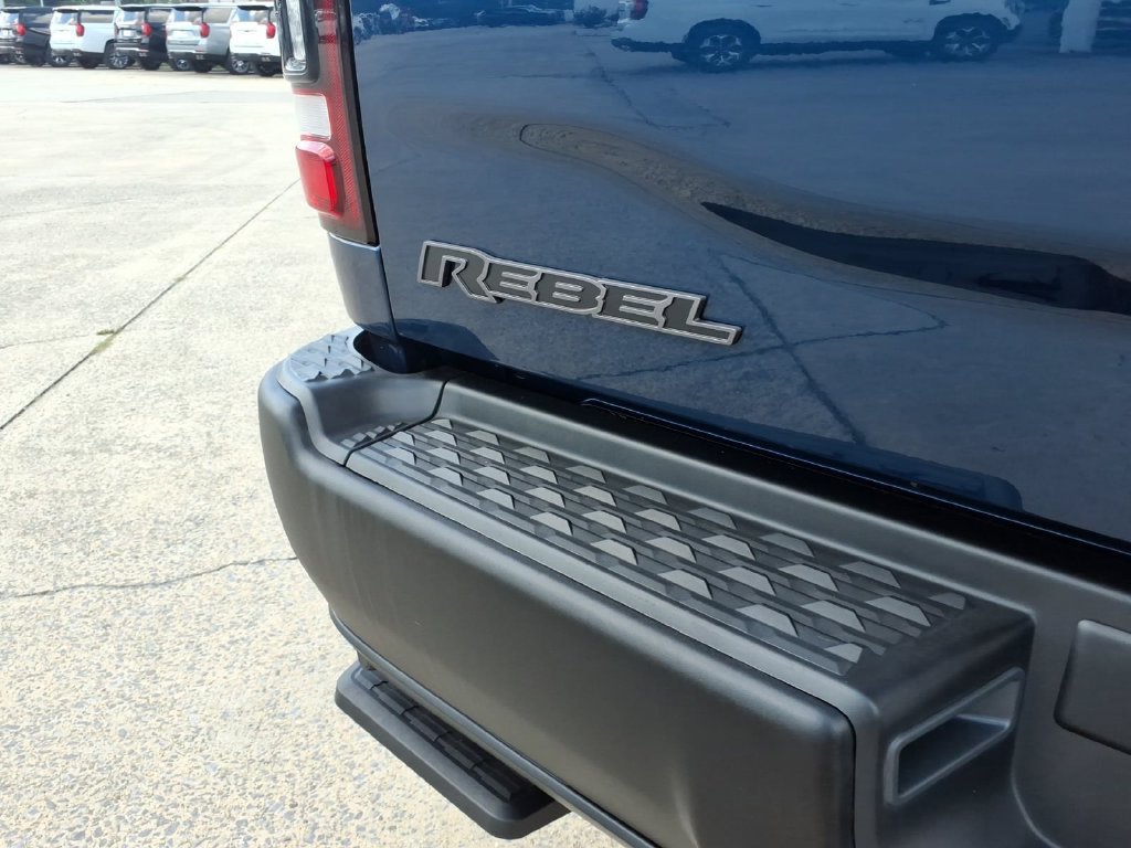 Used 2024 RAM 2500 Rebel w/ Safety Group AWD/4WD image 17