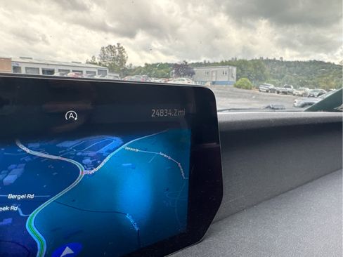 Used 2025 Ford Expedition Max Active image 12