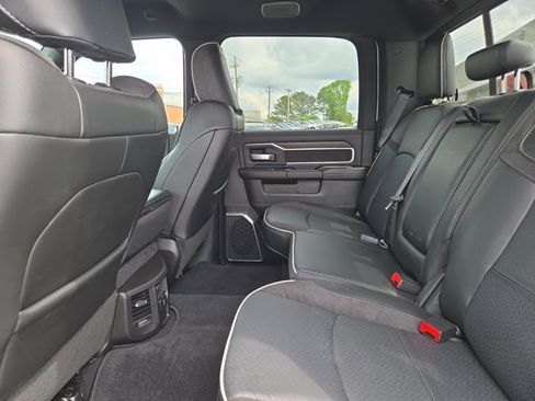 Used 2026 RAM 2500 Laramie AWD/4WD image 28