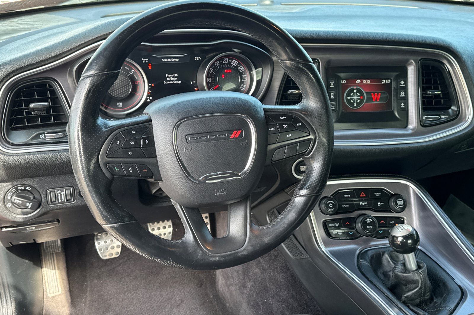 Used 2017 Dodge Challenger R/T RWD image 15