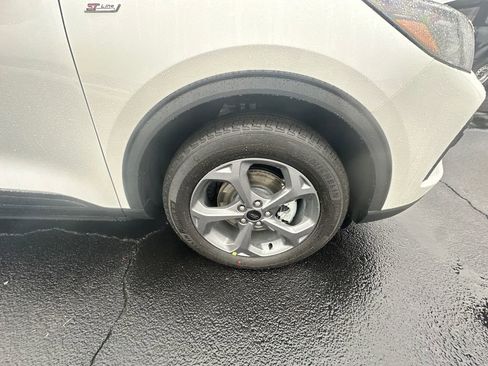 New 2026 Ford Escape ST-Line w/ Tech Pack #1 FWD image 11