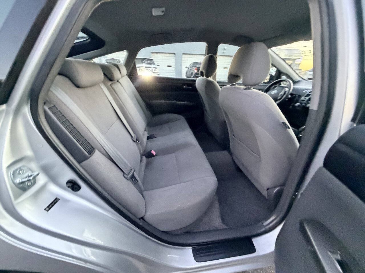 Used 2007 Toyota Prius w/ Pkg 2 FWD image 36