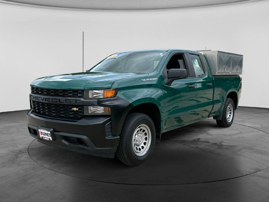 Used 2020 Chevrolet Silverado 1500 W/T RWD image 3