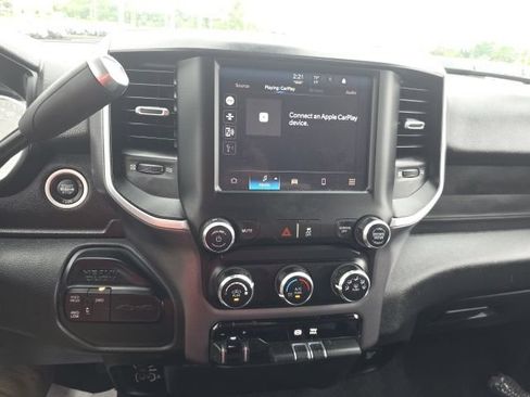 Used 2022 RAM 2500 Big Horn w/ Cold Weather Group AWD/4WD image 18