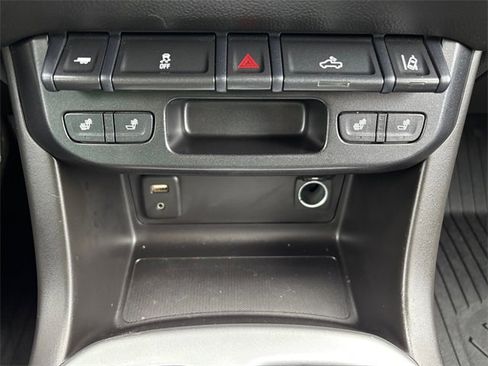 Used 2016 Chevrolet Colorado LT w/ Luxury Package, Chrome image 23