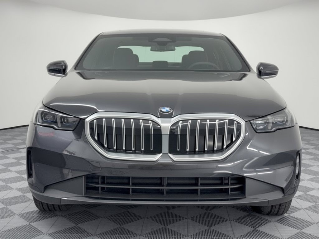 Certified 2026 BMW 530i RWD image 6