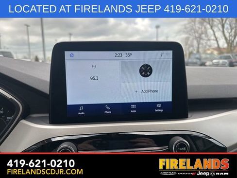 Used 2022 Ford Escape SE image 23