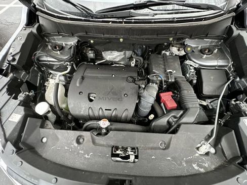 Used 2024 Mitsubishi Outlander Sport SE image 19