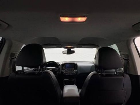 Used 2019 Chevrolet Colorado Z71 w/ Z71 Midnight Edition image 28