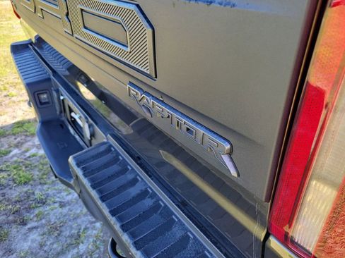 Used 2024 Ford F150 Raptor AWD/4WD image 9