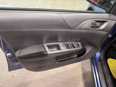 Used 2011 Subaru Impreza 2.5i Premium w/ PWR Moonroof Value Pkg AWD/4WD image 25