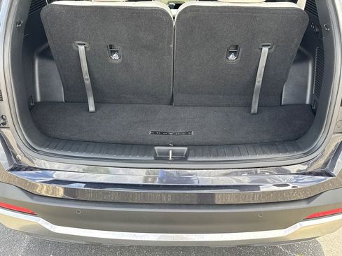 Used 2025 Kia Sorento EX image 18