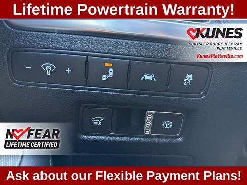 Used 2022 Hyundai Palisade Calligraphy image 13