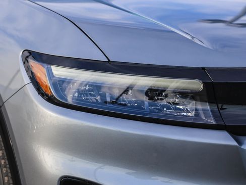 New 2026 Honda Prologue Touring image 4