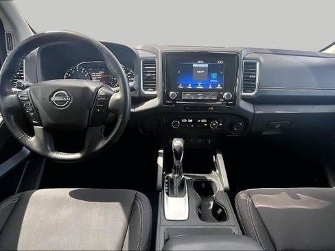 Certified 2023 Nissan Frontier SV w/ SV Convenience Package RWD image 15