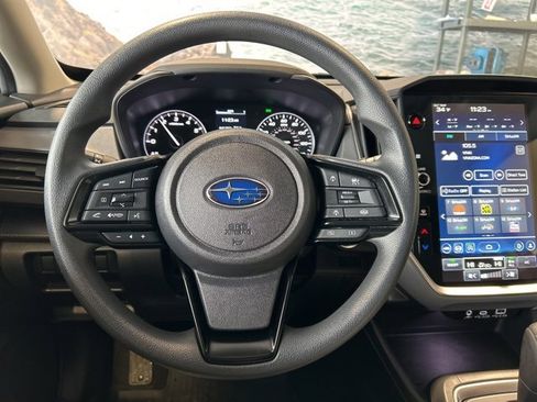 Used 2025 Subaru Crosstrek 2.0i Premium image 11