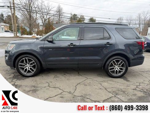 Used 2017 Ford Explorer Sport w/ Equipment Group 401A image 4