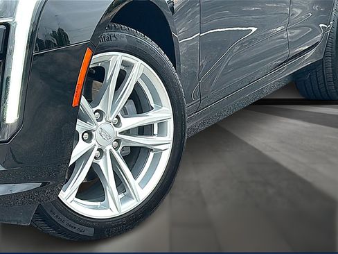 Used 2026 Cadillac CT4 Luxury w/ Sun And Sound Package AWD/4WD image 3