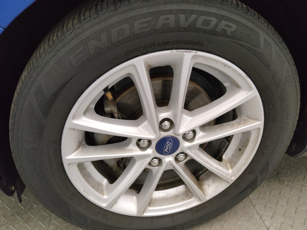 Used 2018 Ford Focus SE FWD image 31