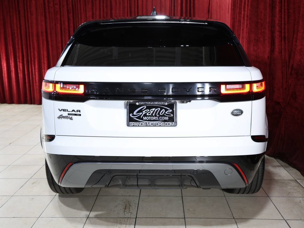 Used 2018 Land Rover Range Rover Velar R-Dynamic SE AWD/4WD image 10