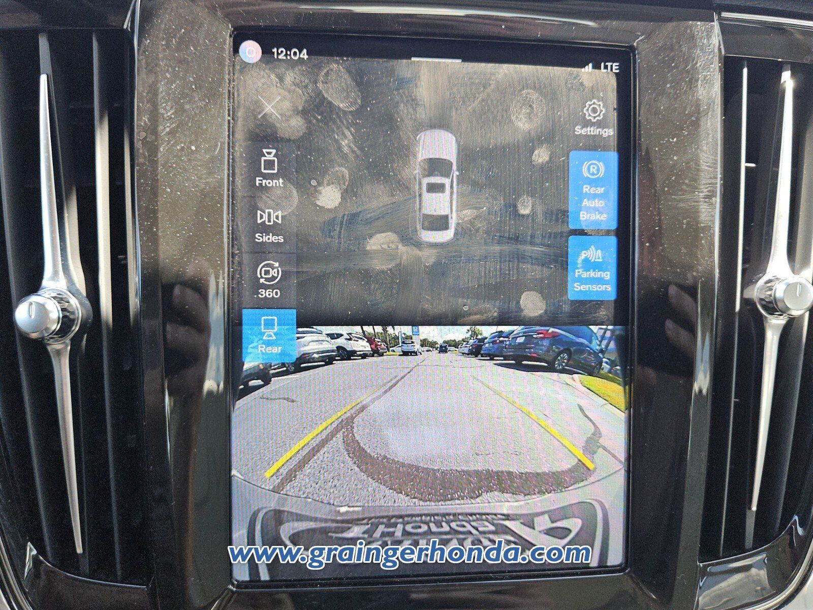 Used 2022 Volvo S90 B6 Inscription w/ Advanced Package AWD/4WD image 16