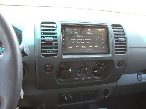 Used 2006 Nissan Xterra S AWD/4WD image 37