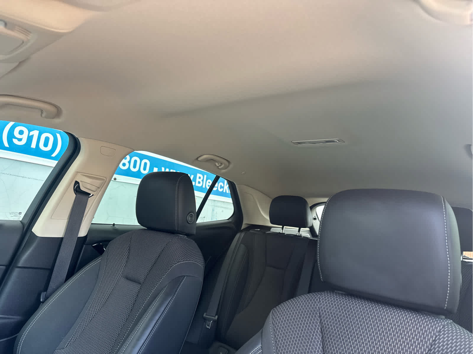 Used 2022 Buick Envision Preferred FWD image 32