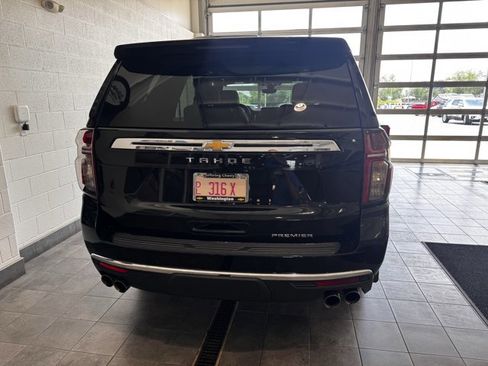 Used 2021 Chevrolet Tahoe Premier w/ Premium Package image 3