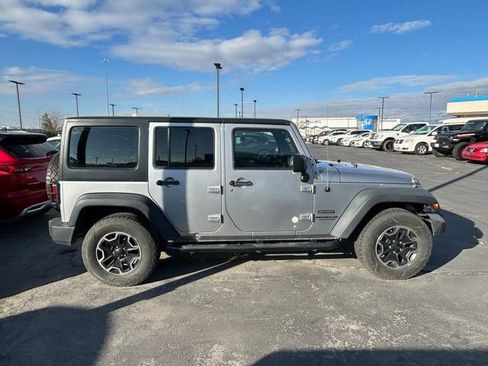 Used 2015 Jeep Wrangler Unlimited Sport w/ Connectivity Group image 2