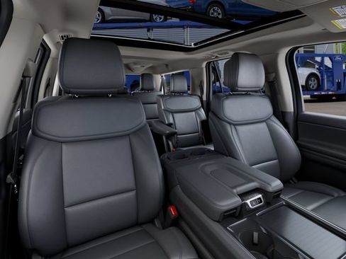 New 2027 Ford Expedition Max Active RWD image 10