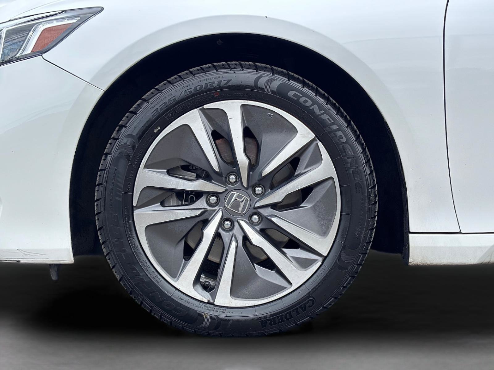 Certified 2019 Honda Accord Touring image 12