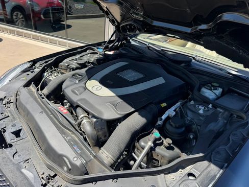 Used 2009 Mercedes-Benz SL 550 image 36