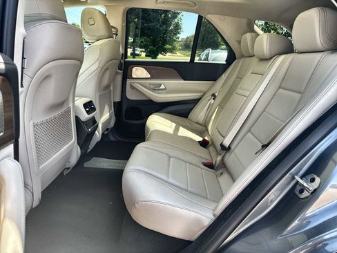 Used 2026 Mercedes-Benz GLE 450 4MATIC image 4
