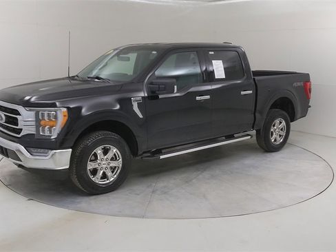 Certified 2023 Ford F150 XLT w/ Equipment Group 302A High image 20